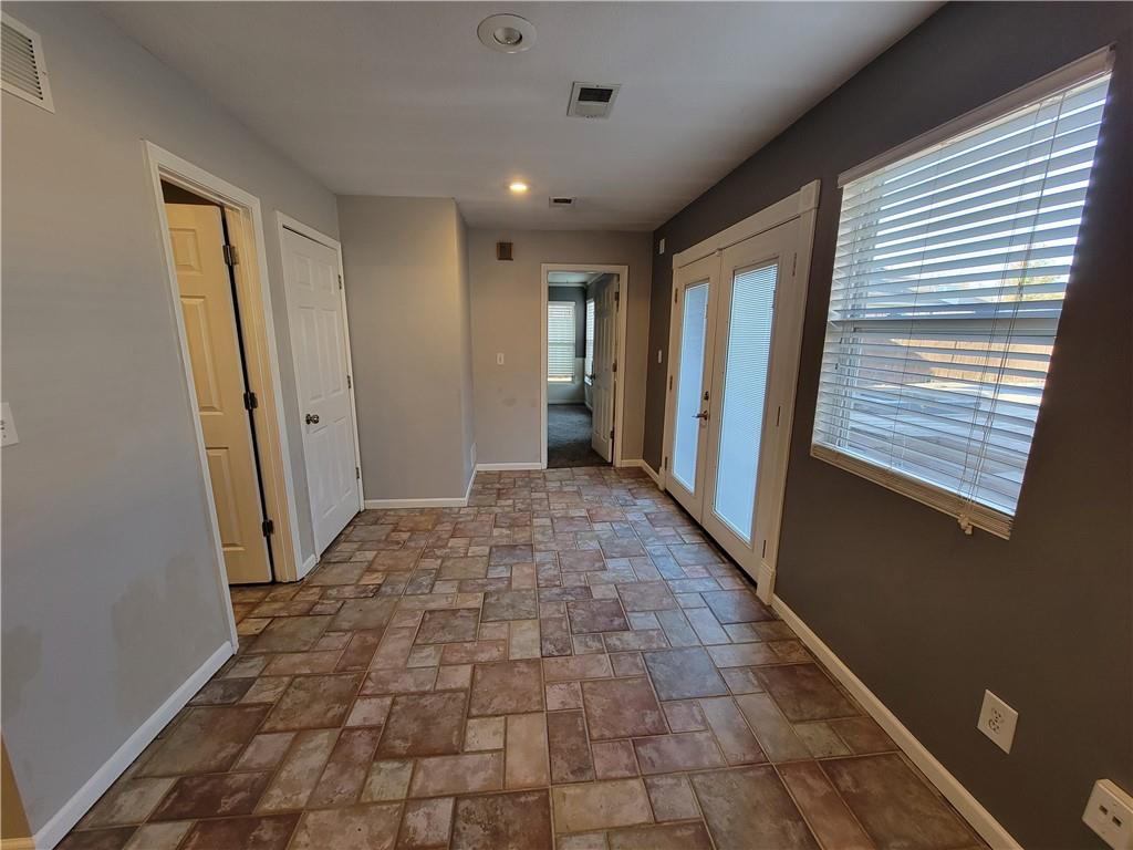 3621 NW Anchor Court