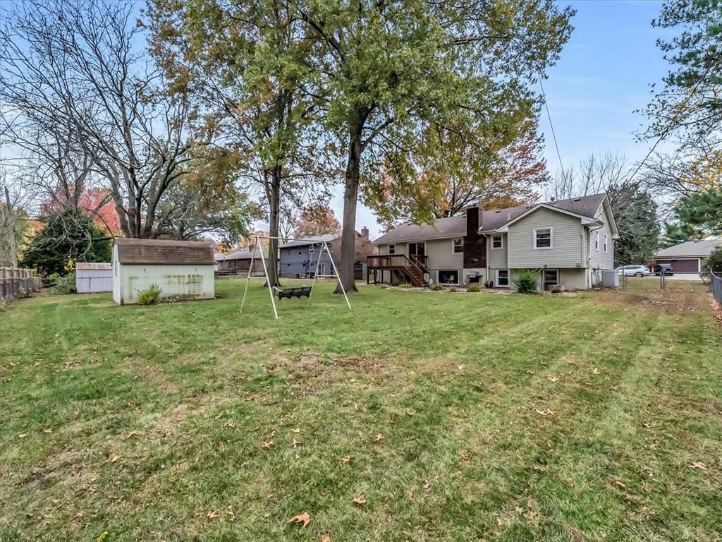 207 SE Noeleen Lane