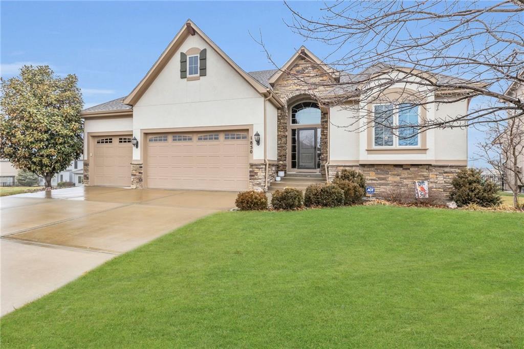 1850 NE Park Ridge Drive