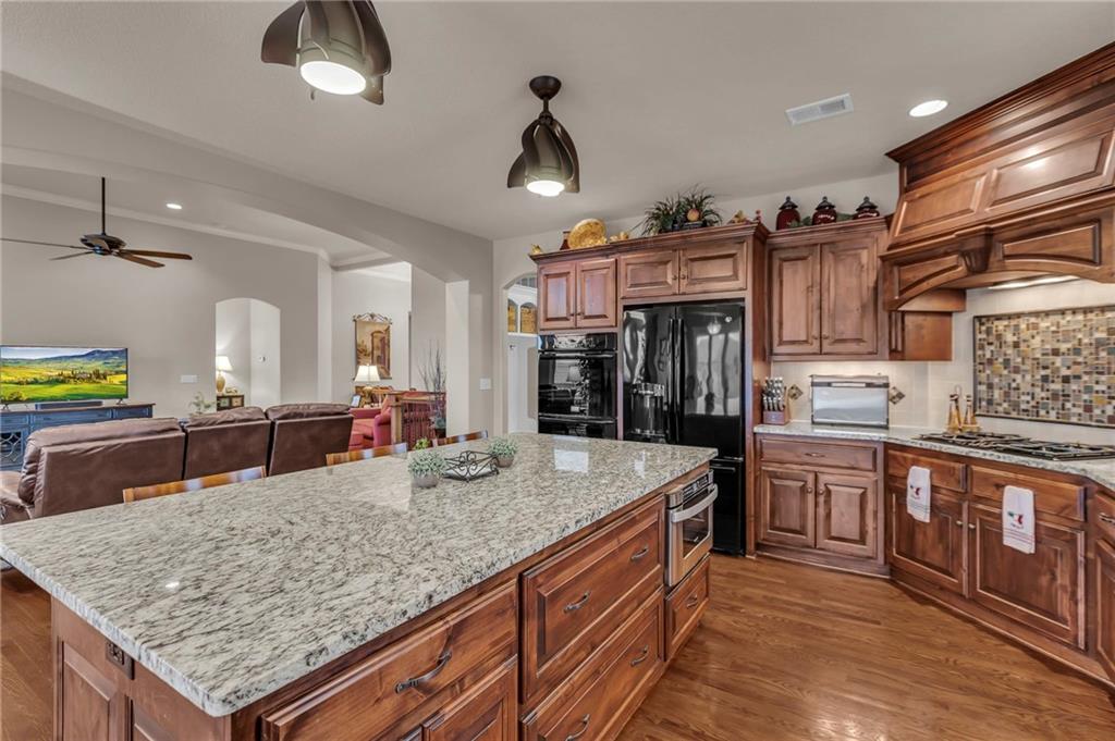 1850 NE Park Ridge Drive