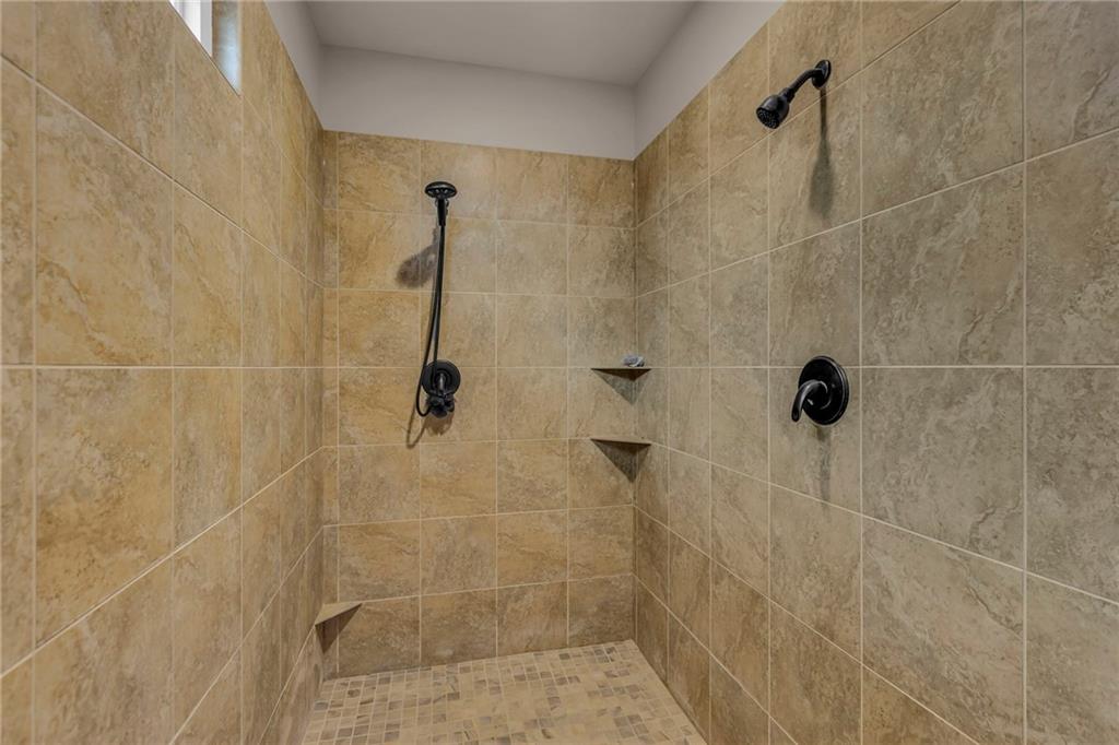 1850 NE Park Ridge Drive