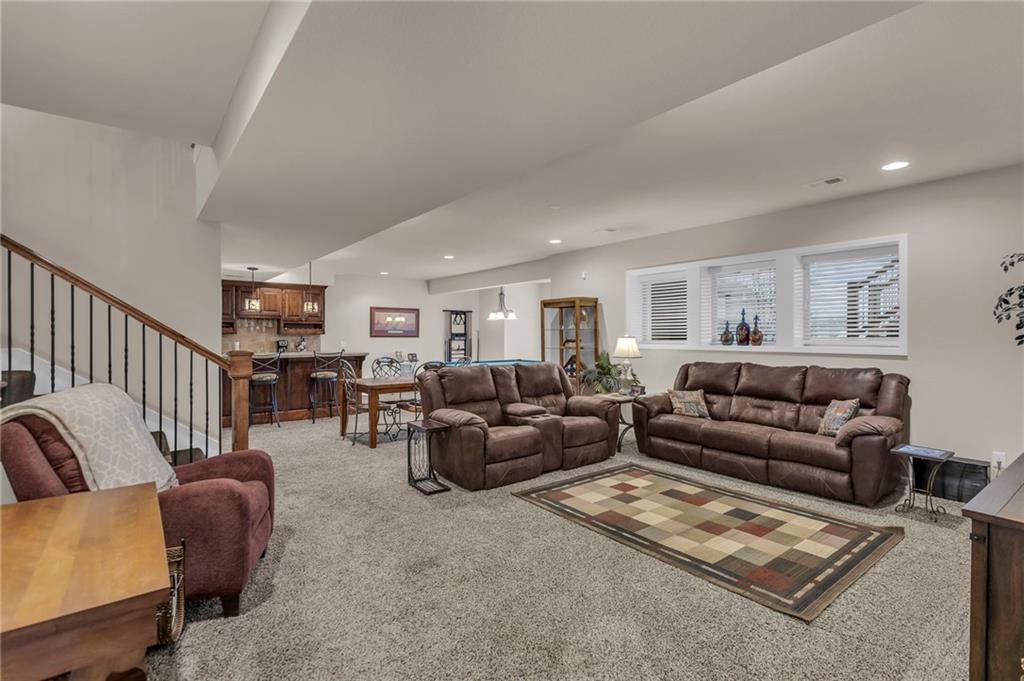 1850 NE Park Ridge Drive