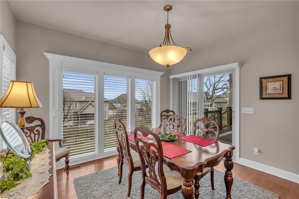 1850 NE Park Ridge Drive