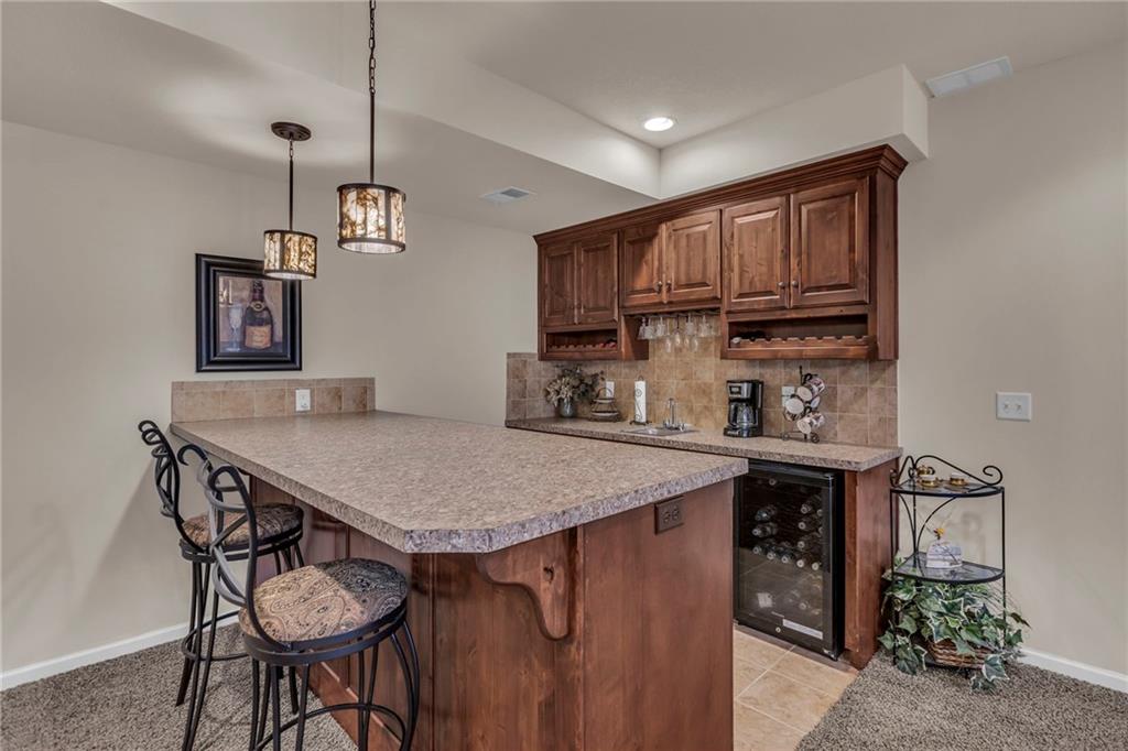 1850 NE Park Ridge Drive