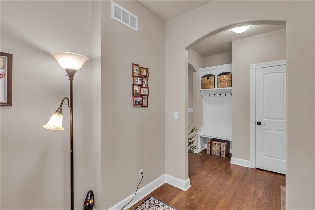 1850 NE Park Ridge Drive