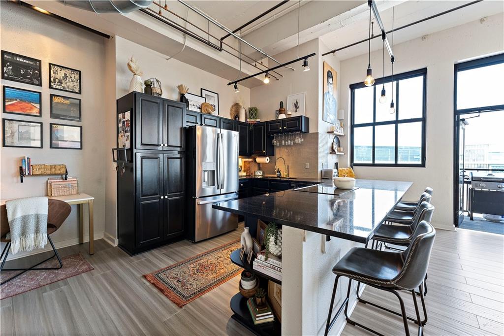 1535 Walnut Street Unit: 504