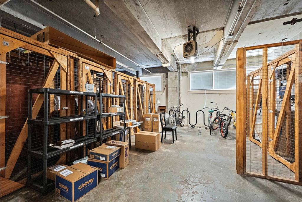 1535 Walnut Street Unit: 504