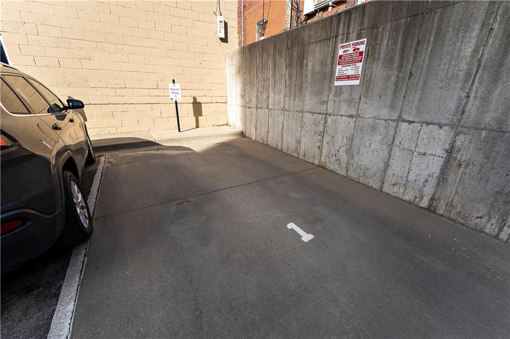 1535 Walnut Street Unit: 504