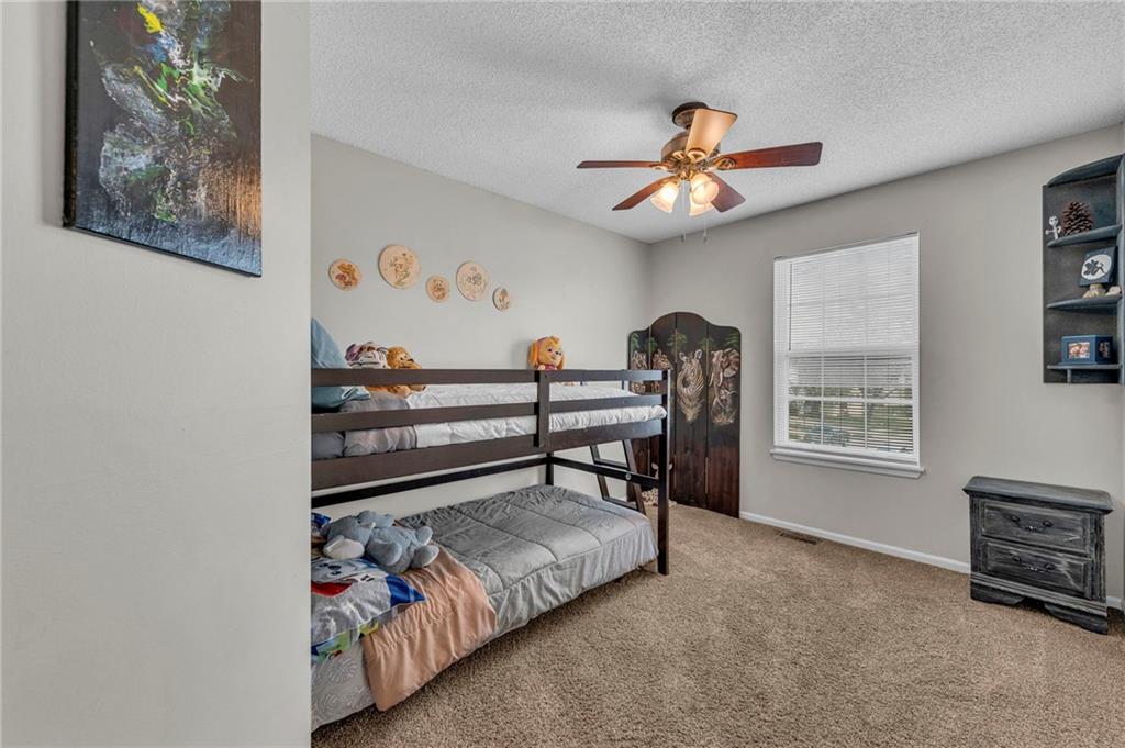 1013 NW Creek Side Circle