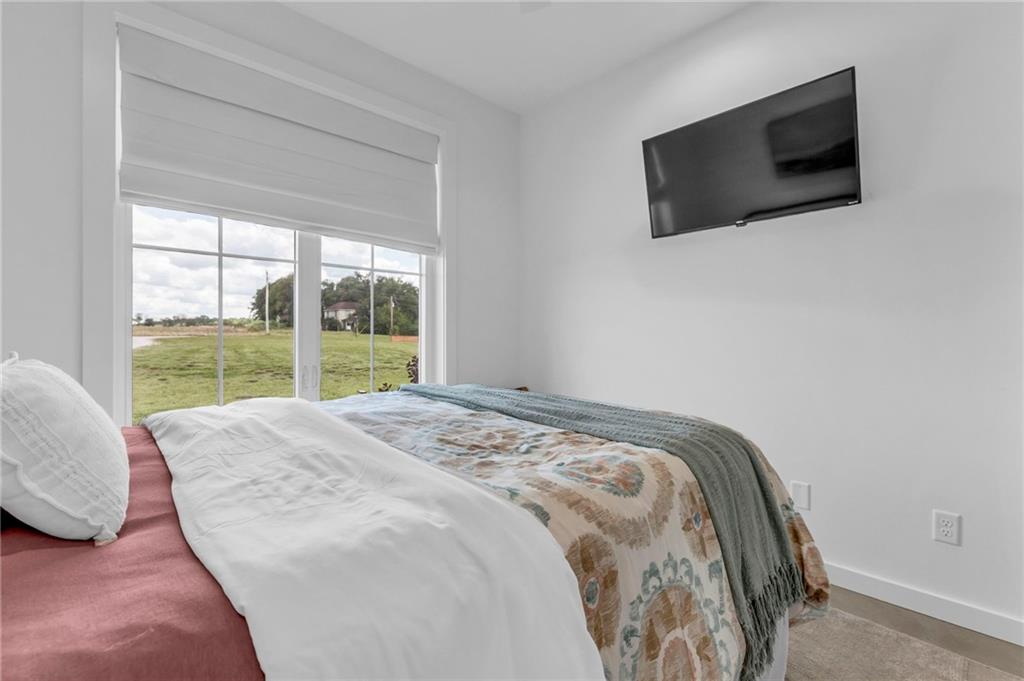 2363 Bainbridge Road