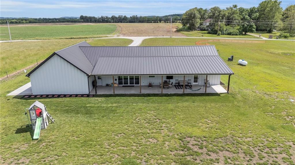 2363 Bainbridge Road