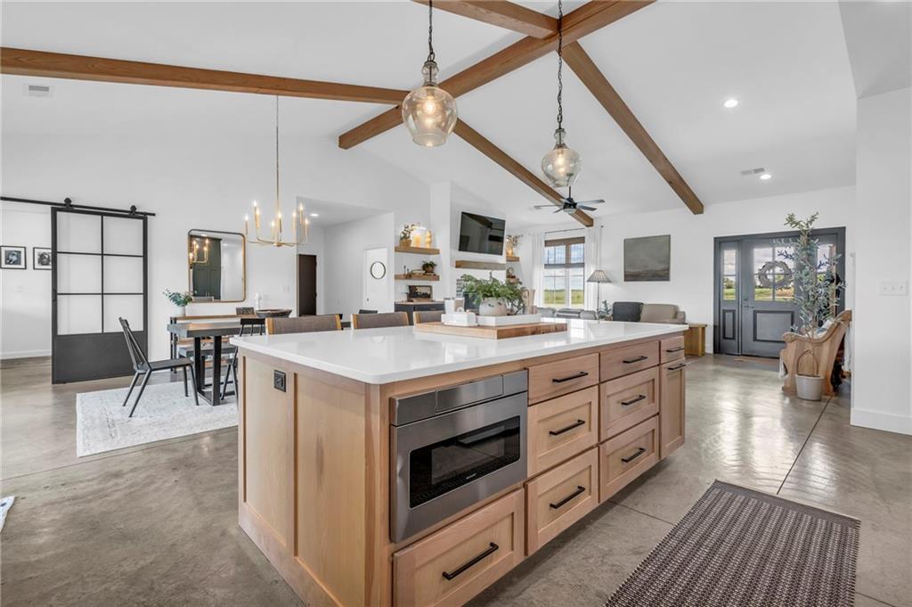 2363 Bainbridge Road