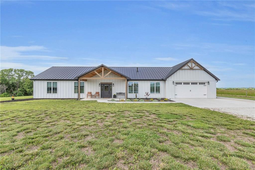 2363 Bainbridge Road