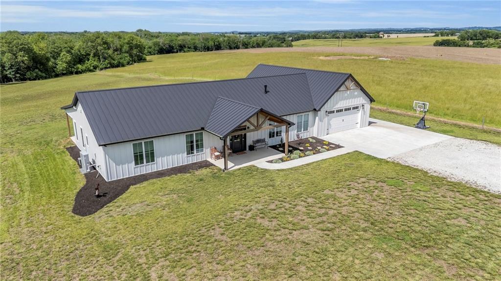 2363 Bainbridge Road