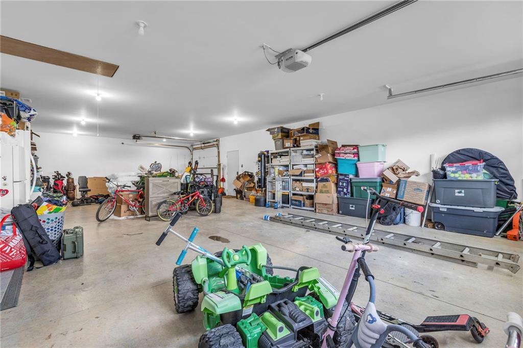 2363 Bainbridge Road