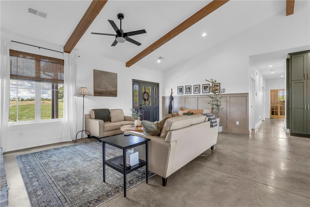 2363 Bainbridge Road