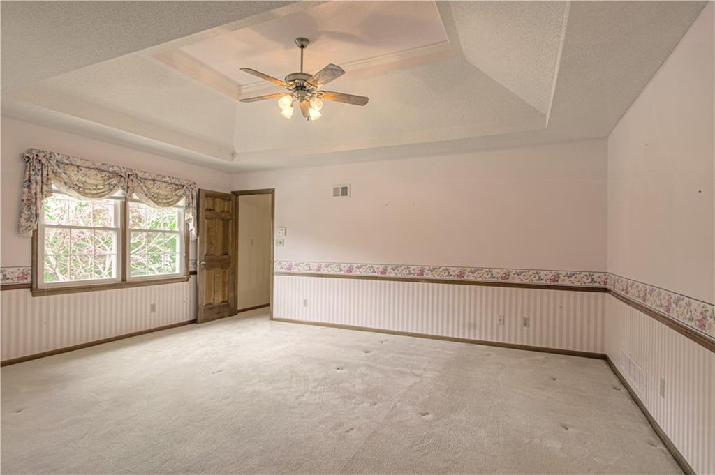 1309 SW Hidden Creek Court