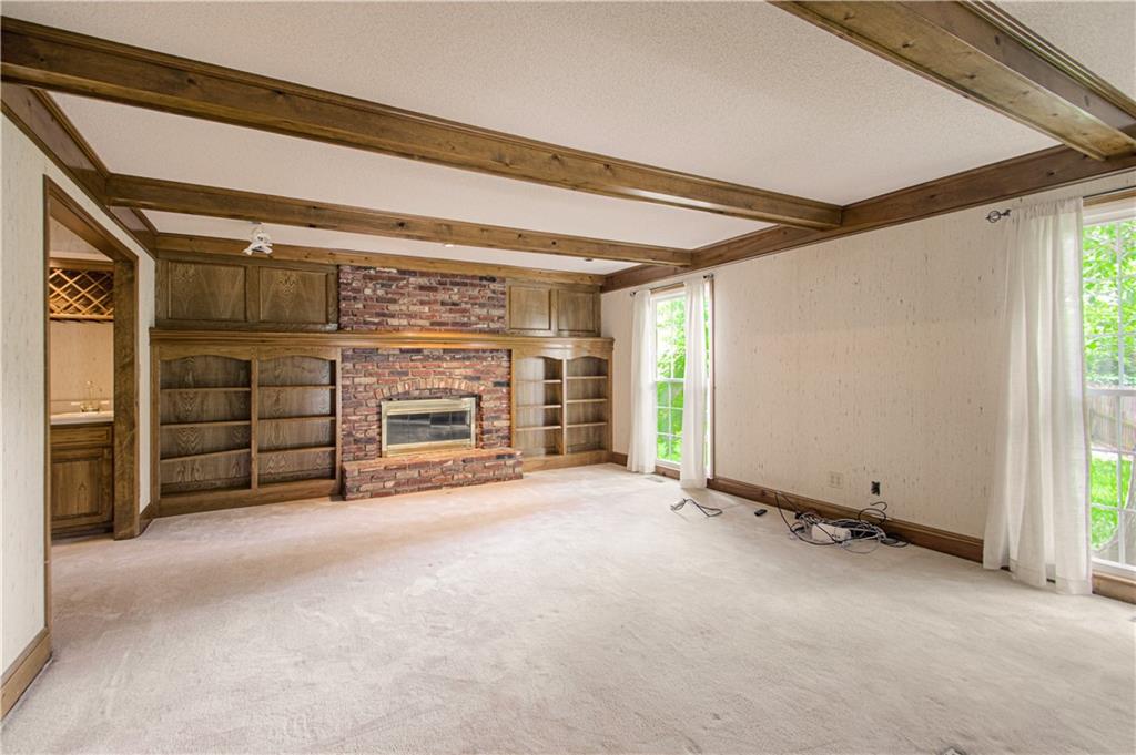 1309 SW Hidden Creek Court