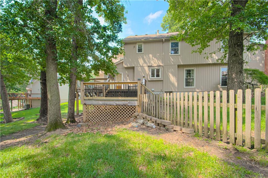 1309 SW Hidden Creek Court