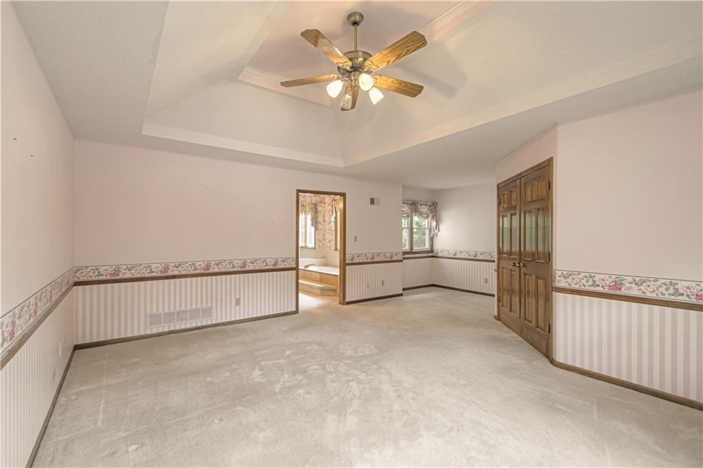 1309 SW Hidden Creek Court