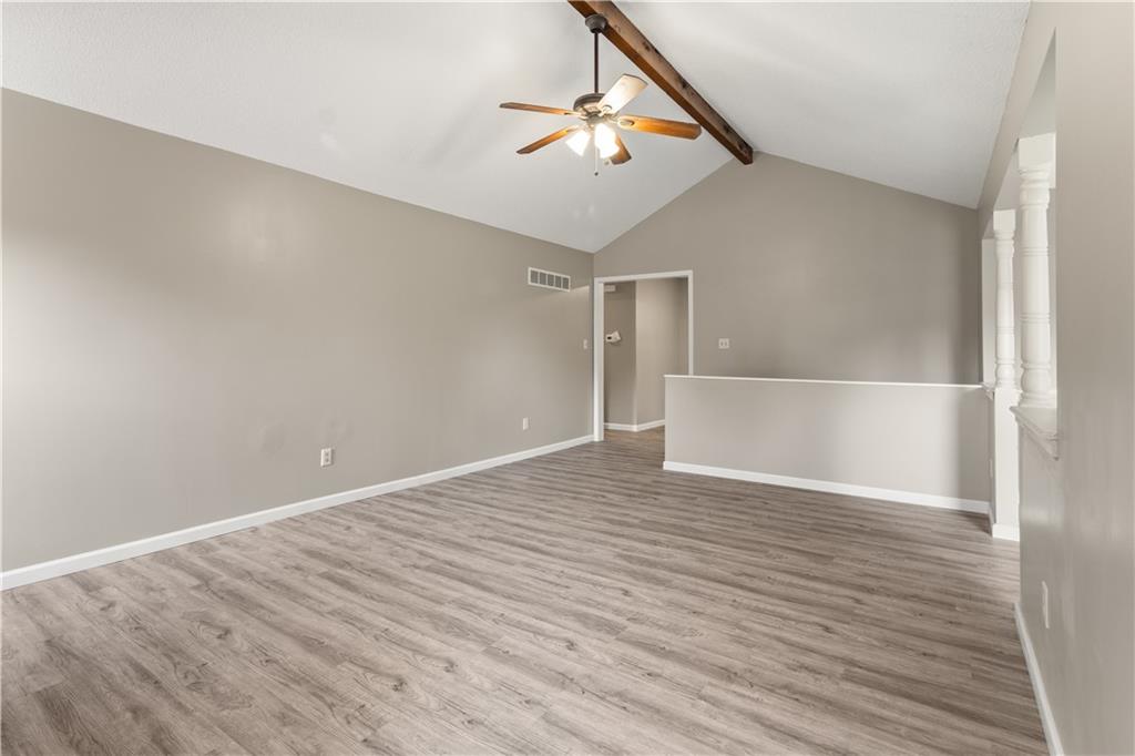 2101 NW Hidden Pointe Court