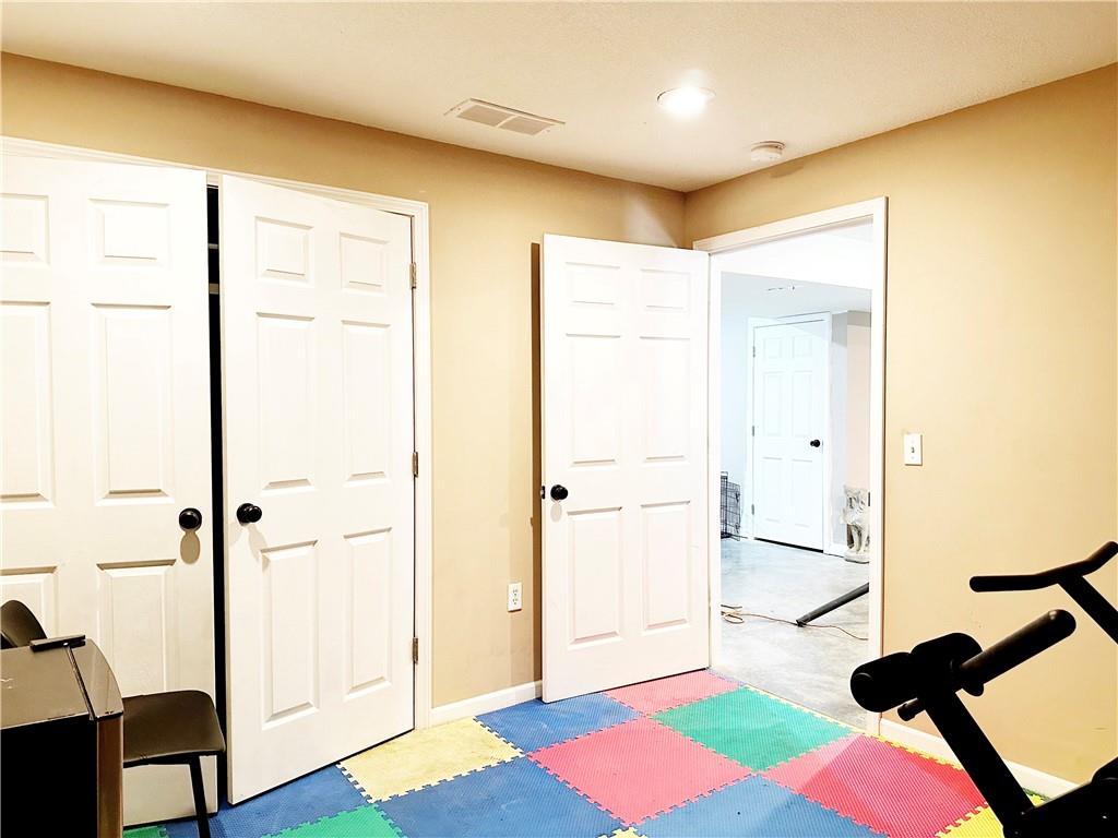 1405 Matthes Lane