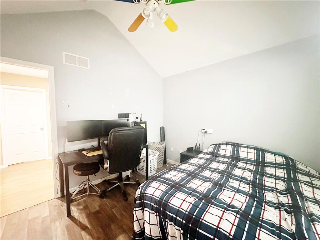 1405 Matthes Lane