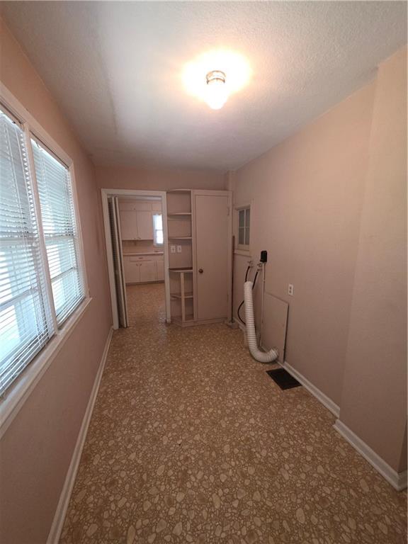 7928 Ward Parkway Plz Plaza