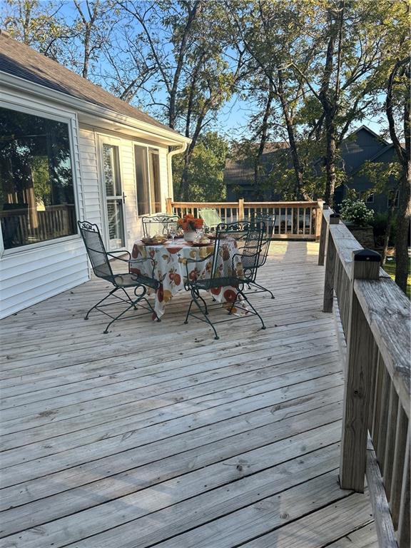 1807 Mystery Hill Drive