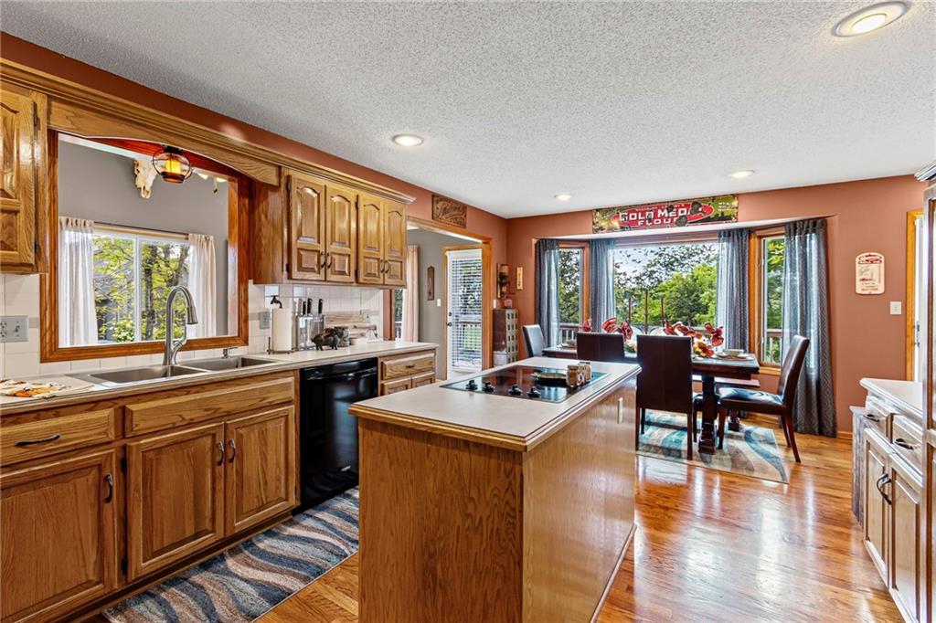 1807 Mystery Hill Drive