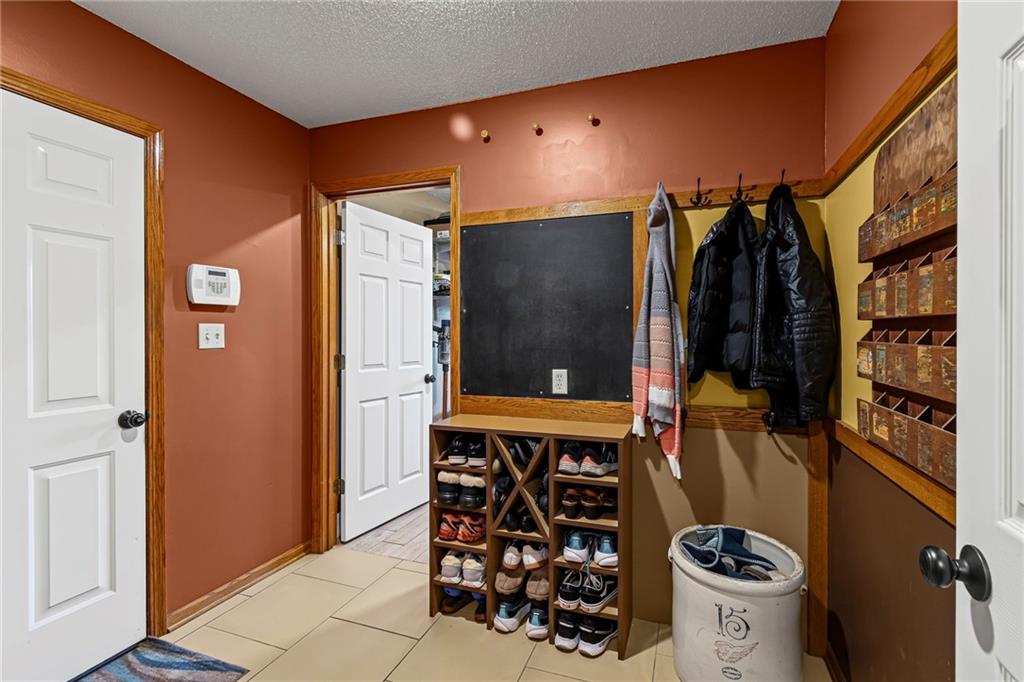 1807 Mystery Hill Drive