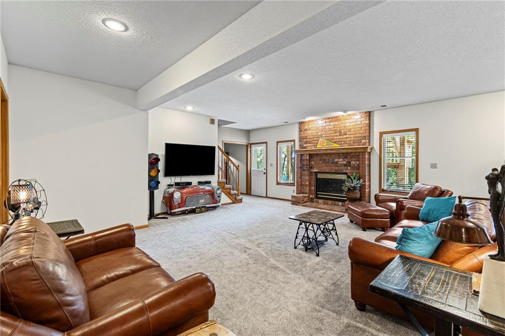 1807 Mystery Hill Drive