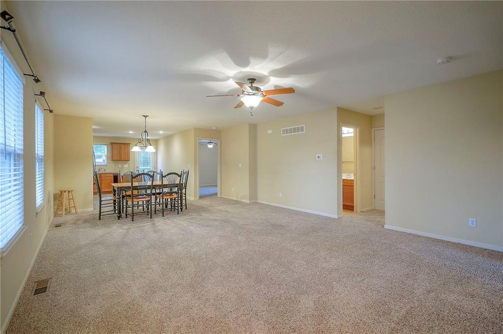 1069 SW Arborway Drive