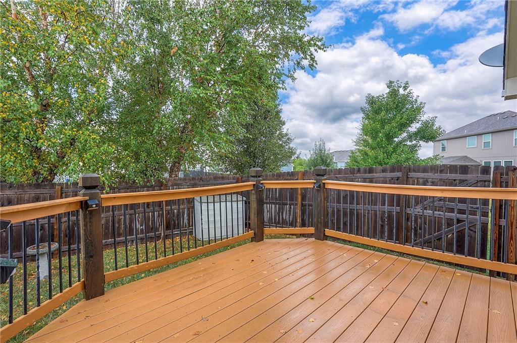 1069 SW Arborway Drive