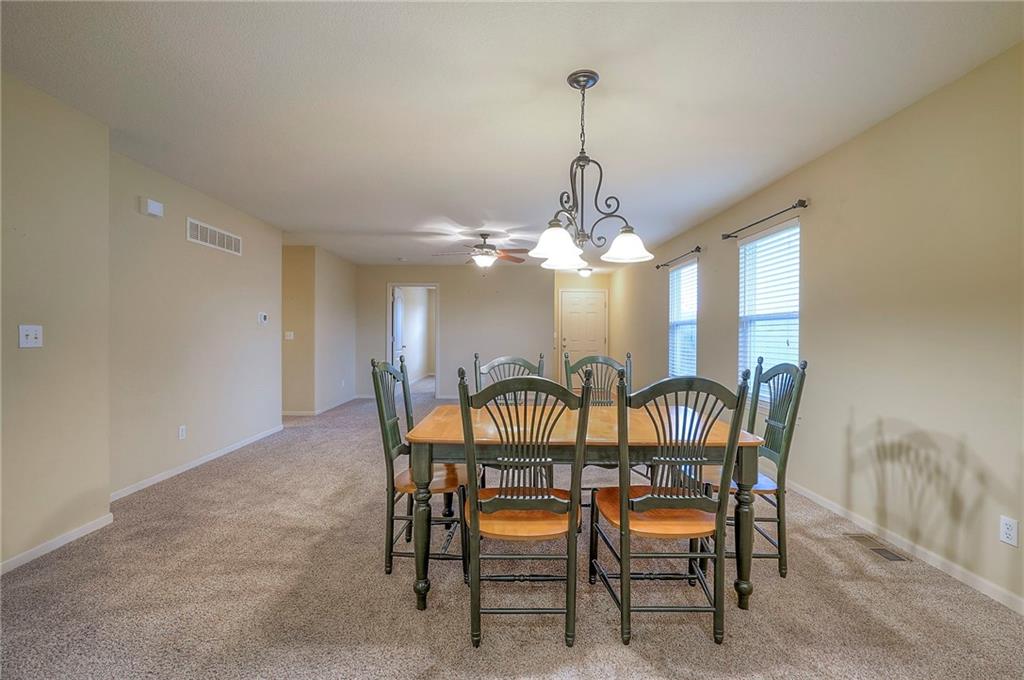 1069 SW Arborway Drive