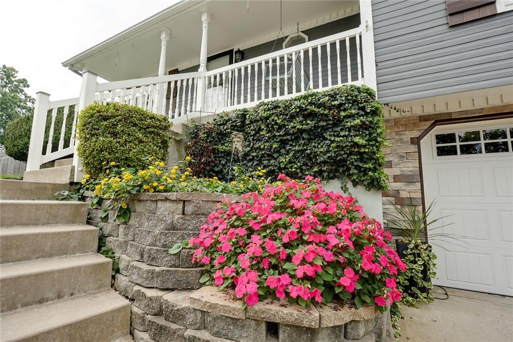 2417 NE Quail Walk Trail