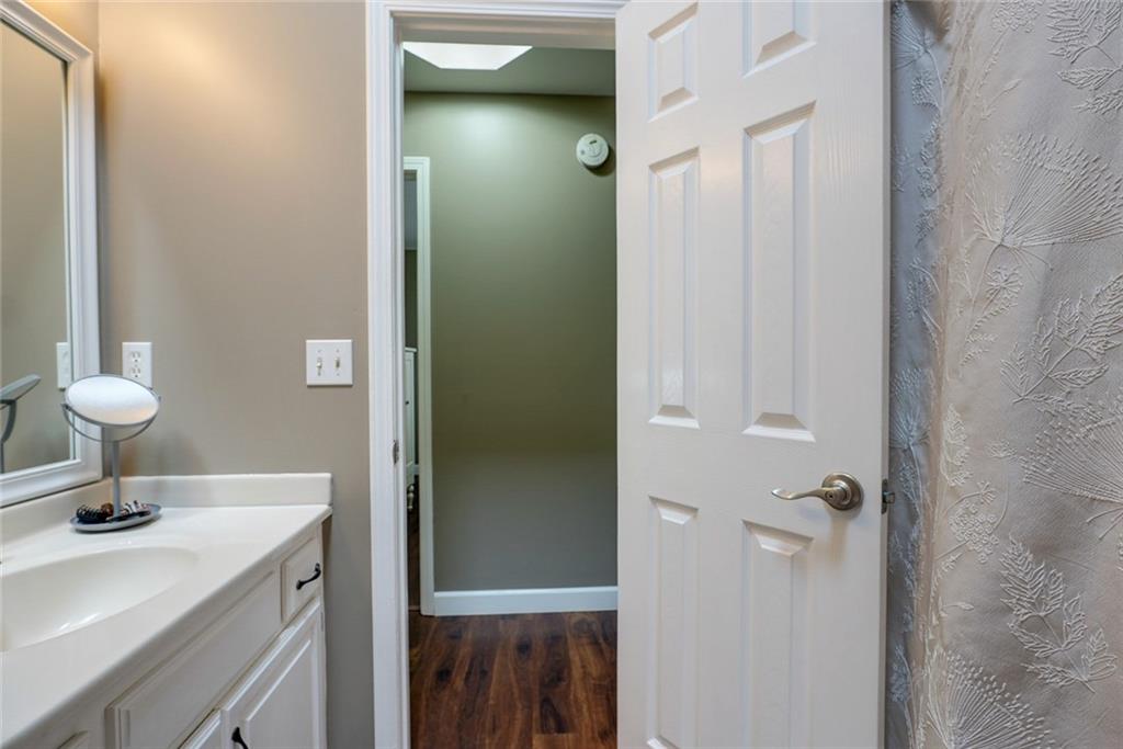 2417 NE Quail Walk Trail