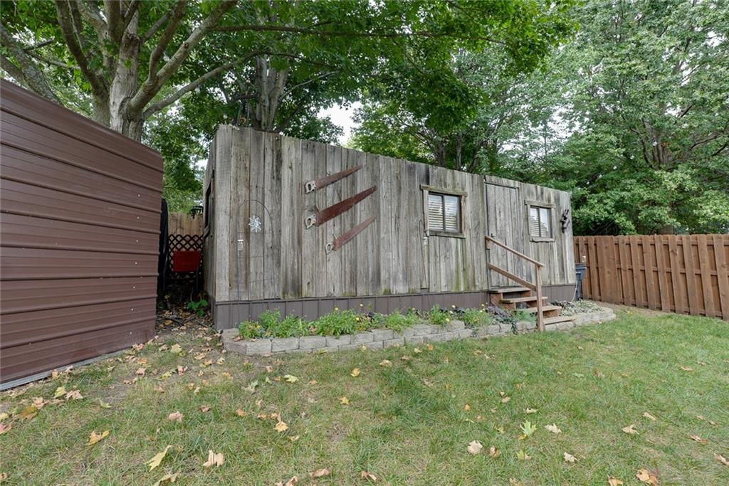 2417 NE Quail Walk Trail