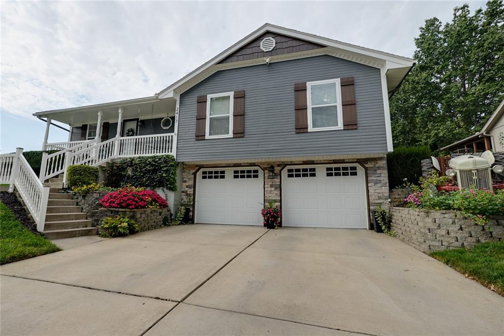 2417 NE Quail Walk Trail