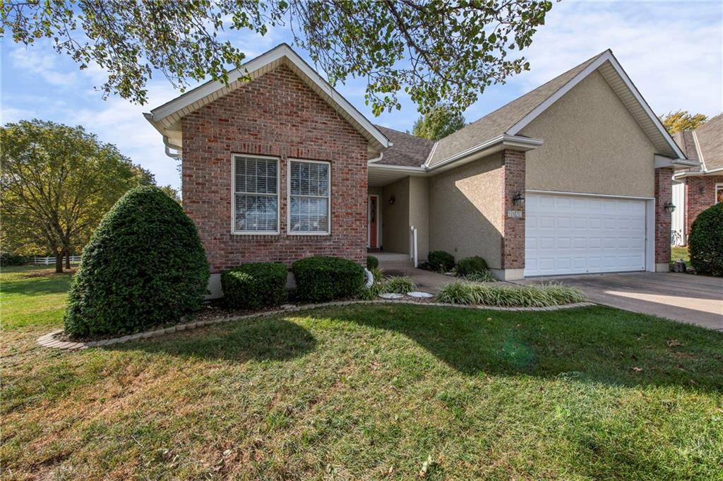 1123 SW Hoke Drive