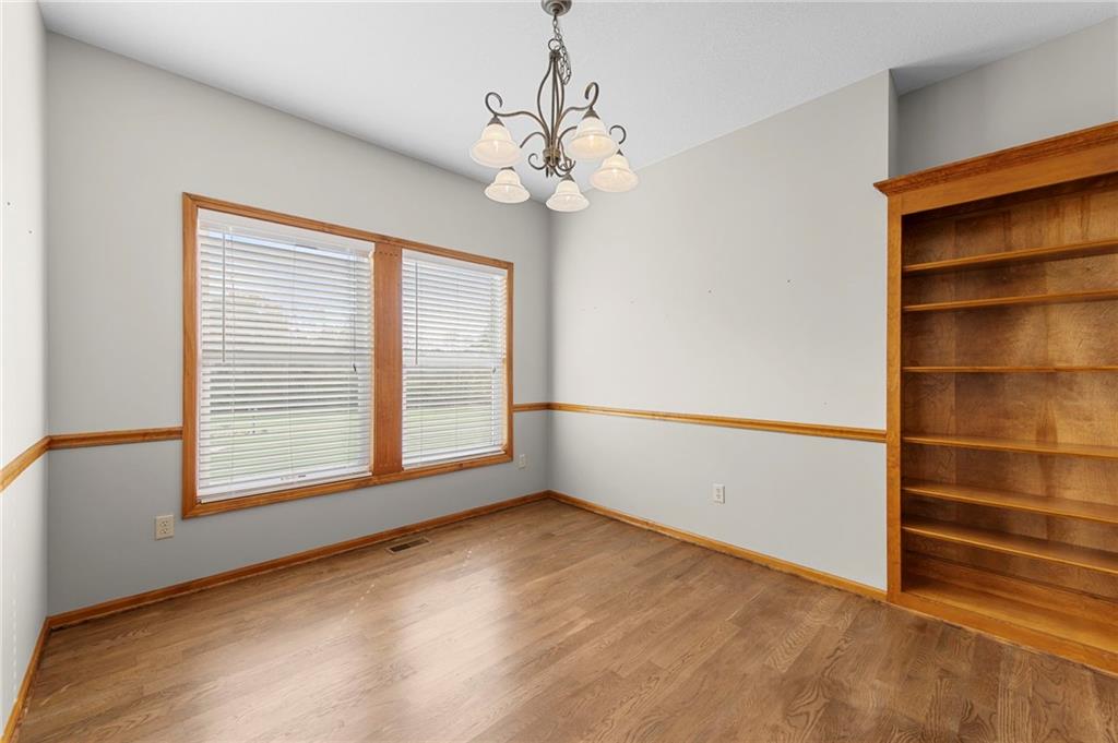 1123 SW Hoke Drive