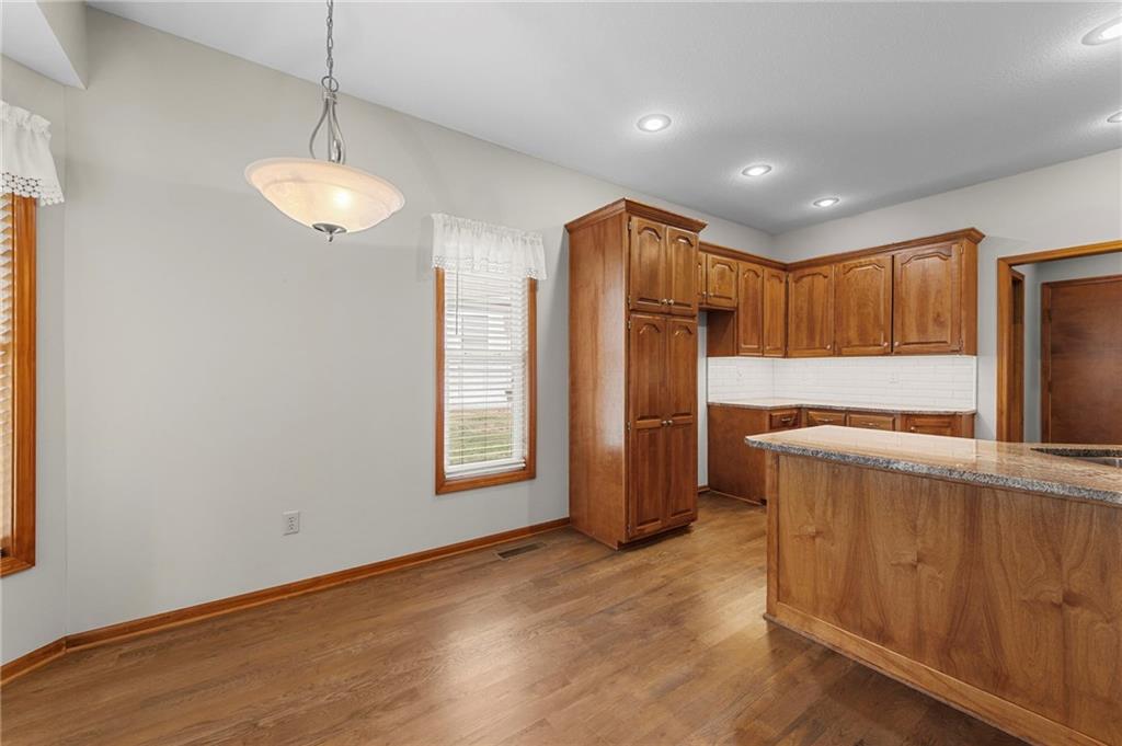 1123 SW Hoke Drive