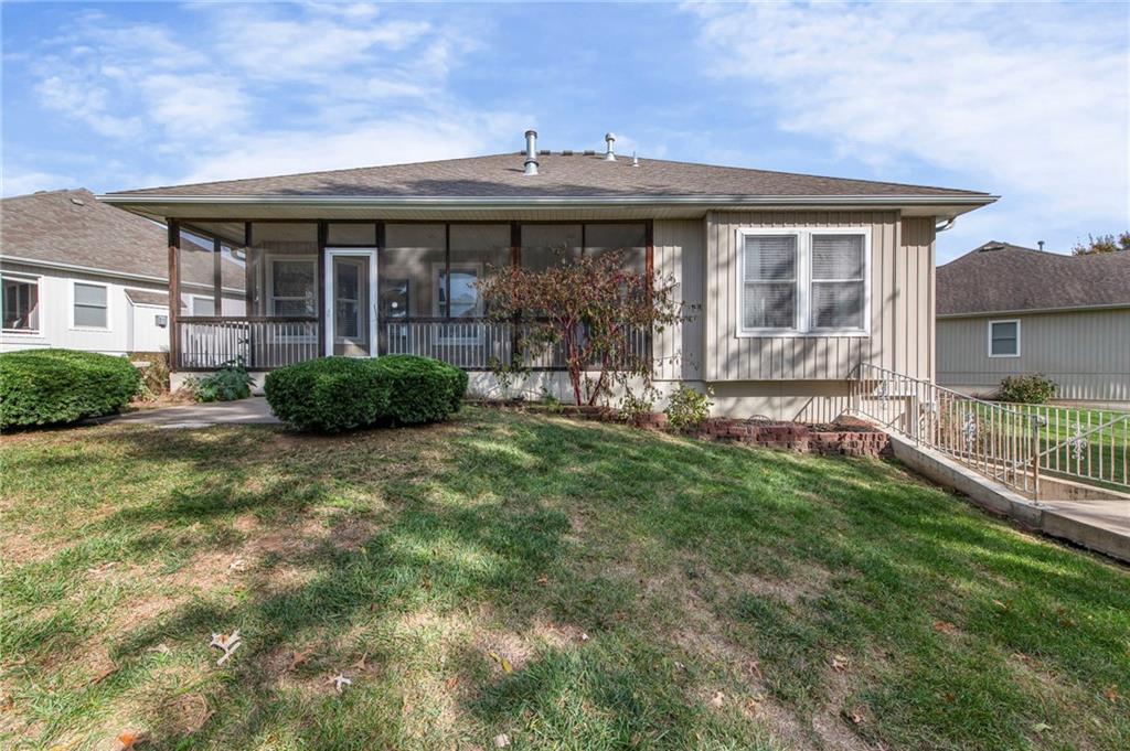 1123 SW Hoke Drive
