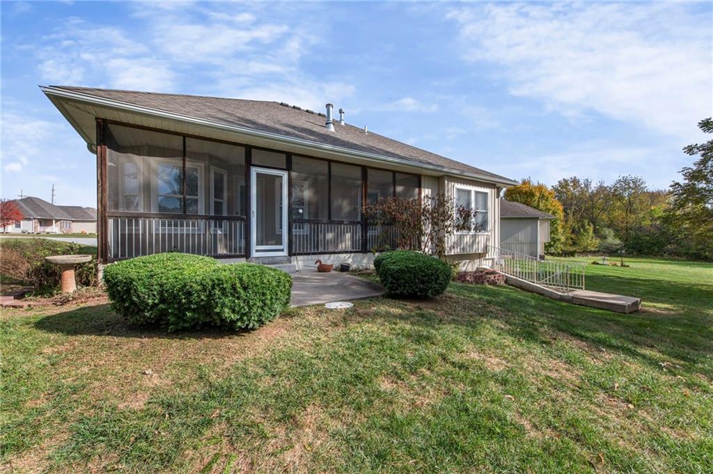 1123 SW Hoke Drive