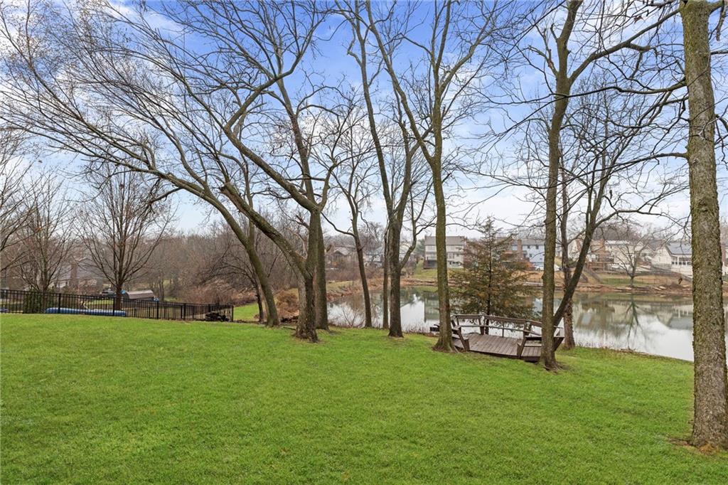 1103 SW Stonecreek Drive