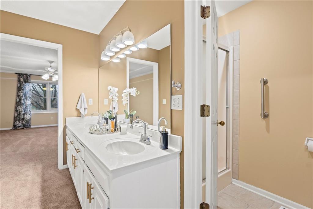 1103 SW Stonecreek Drive