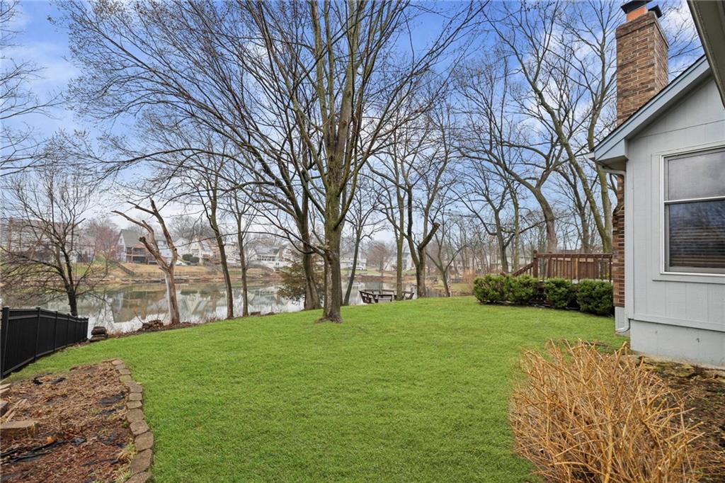 1103 SW Stonecreek Drive