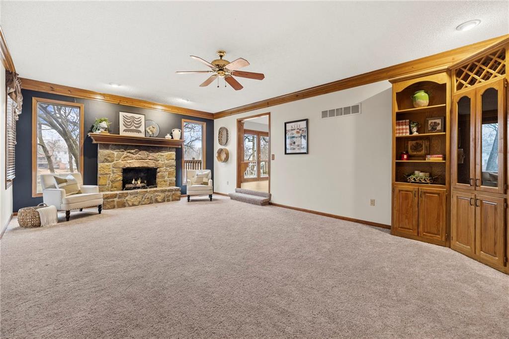 1103 SW Stonecreek Drive