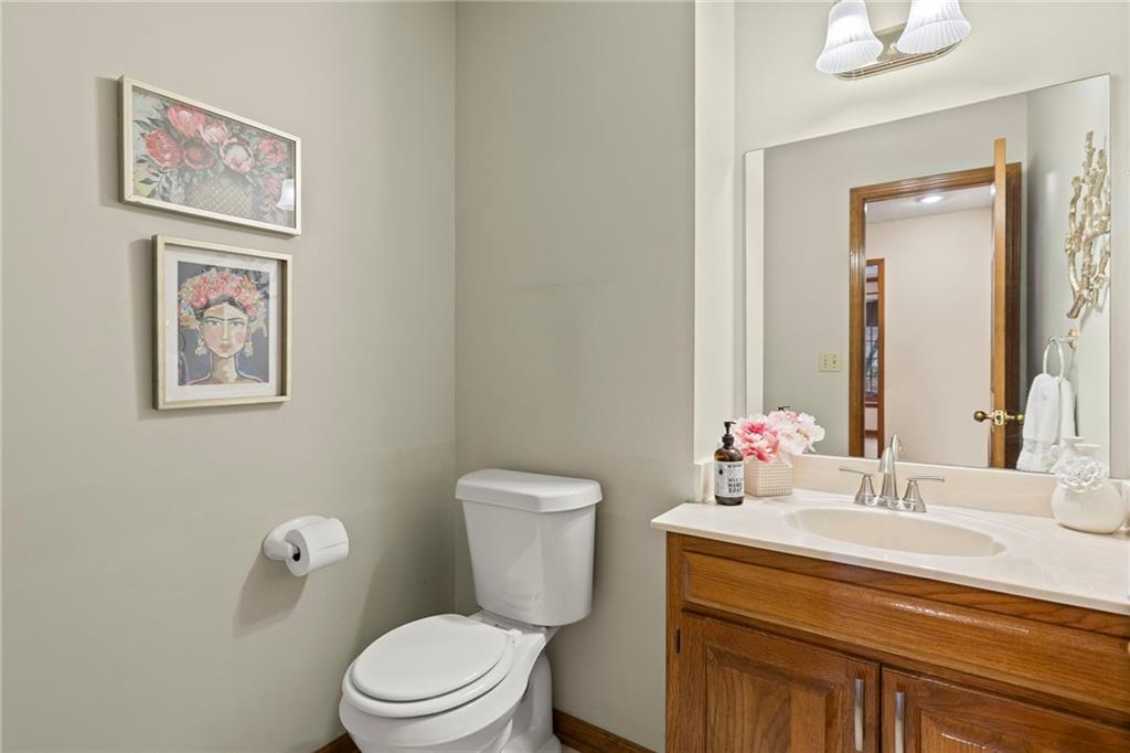 1103 SW Stonecreek Drive