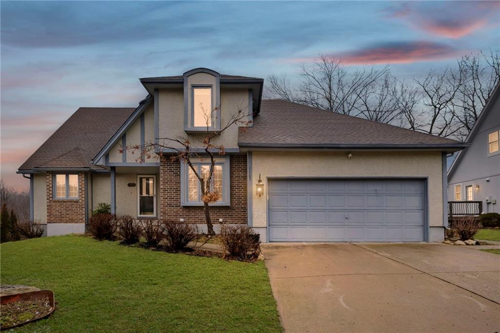 1103 SW Stonecreek Drive